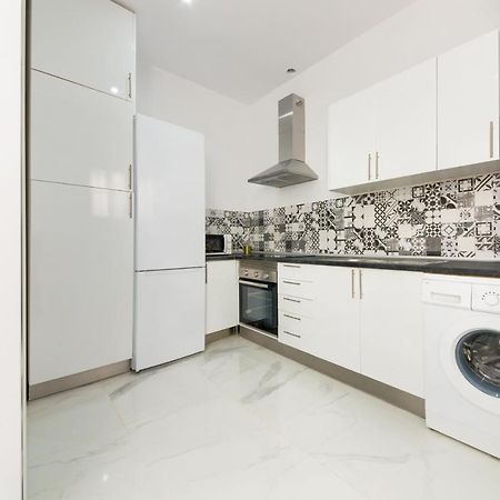 Apartamento Solano Apartment Кадис Екстериор снимка