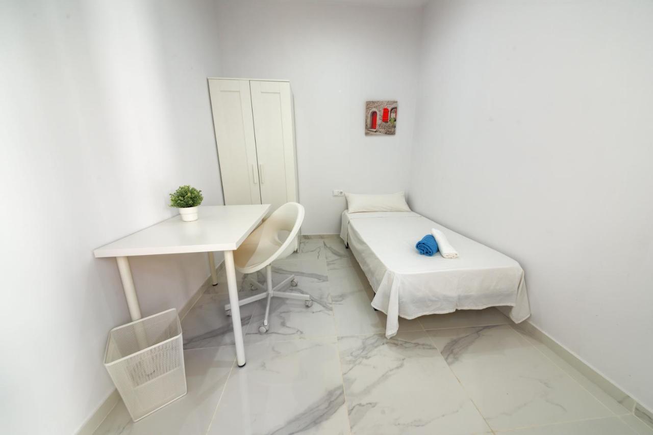 Apartamento Solano Apartment Кадис Екстериор снимка