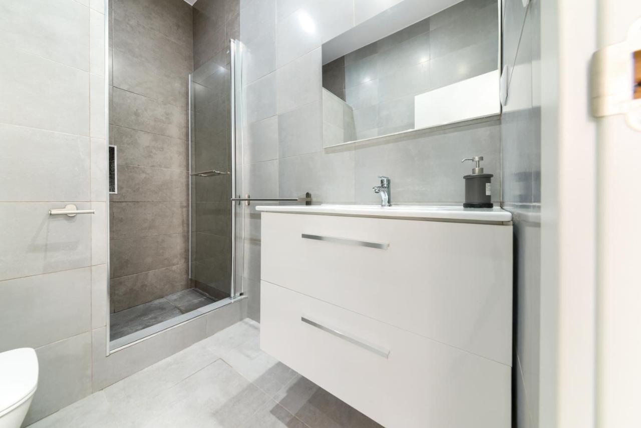 Apartamento Solano Apartment Кадис Екстериор снимка