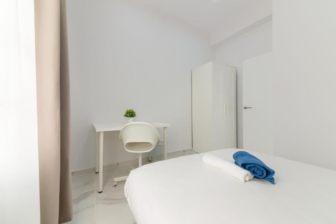 Apartamento Solano Apartment Кадис Екстериор снимка