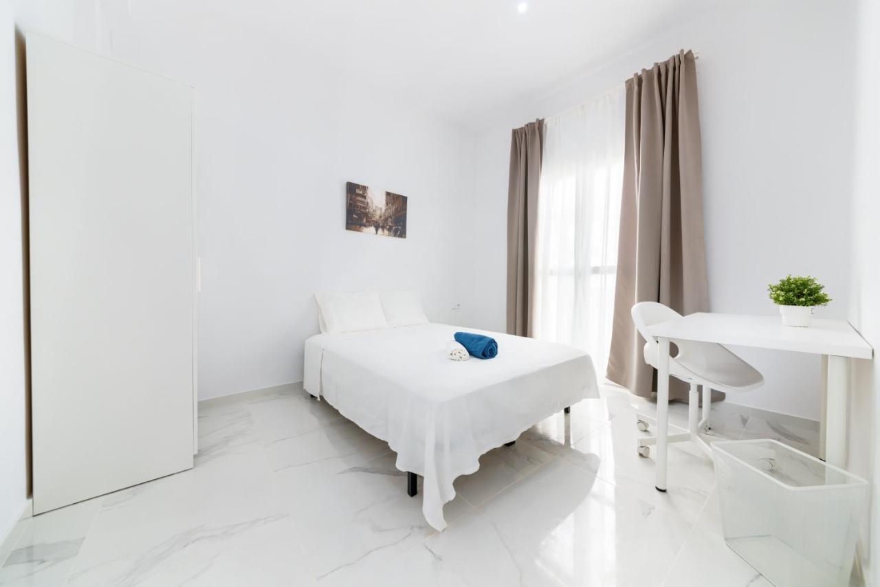 Apartamento Solano Apartment Кадис Екстериор снимка