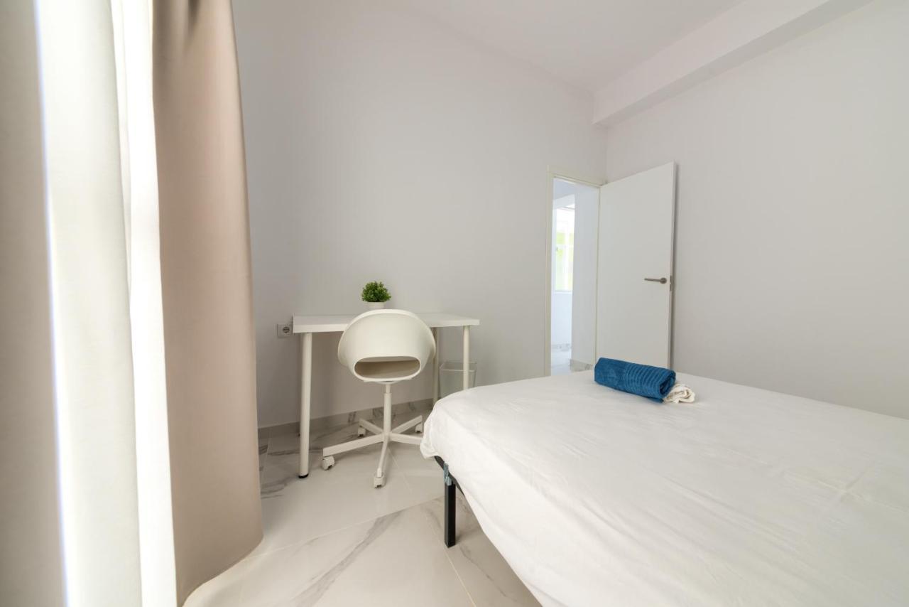 Apartamento Solano Apartment Кадис Екстериор снимка